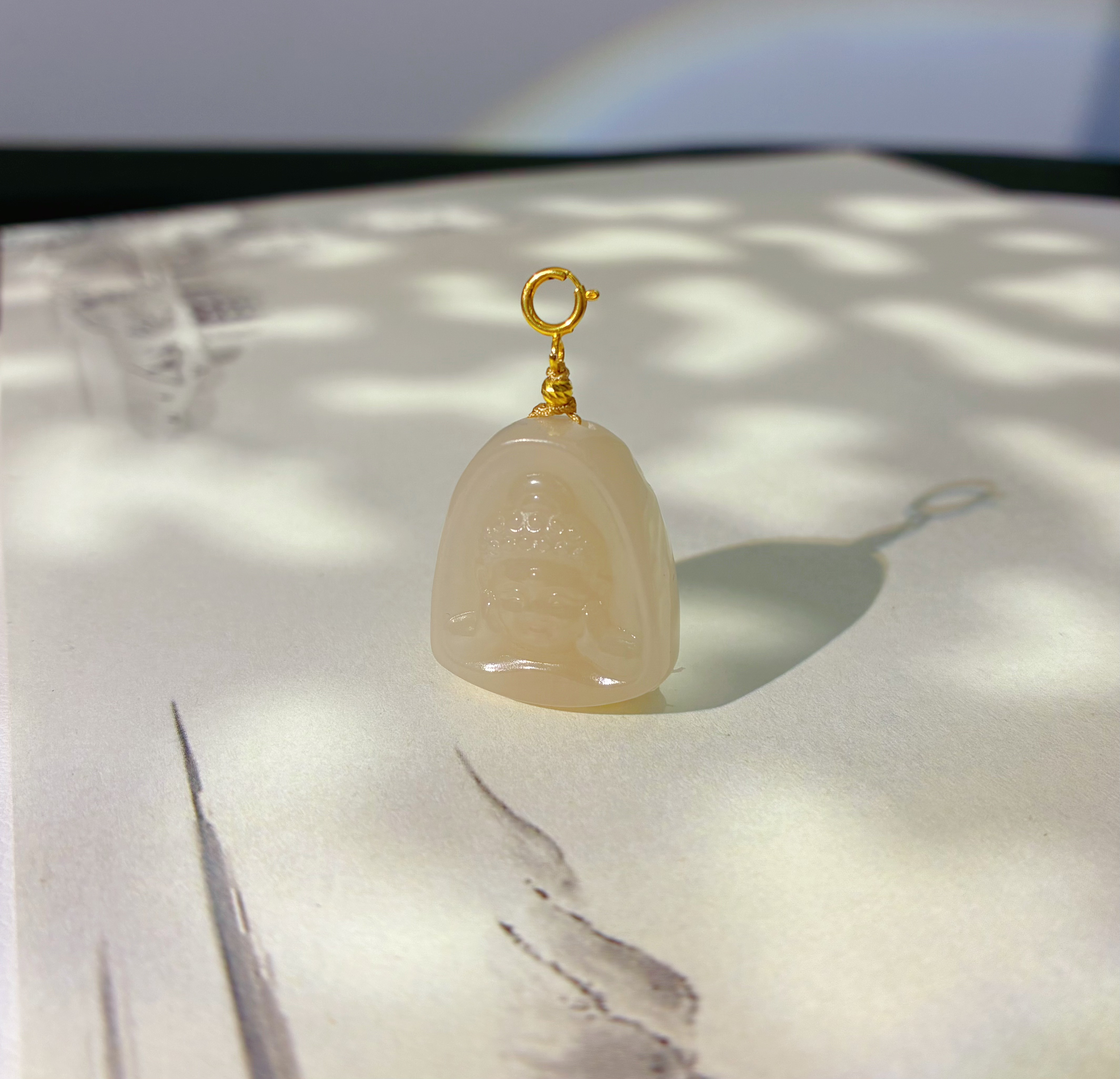 和田玉 藕粉开心佛吊坠 18k金 2671 多样性发一件 （不带链）