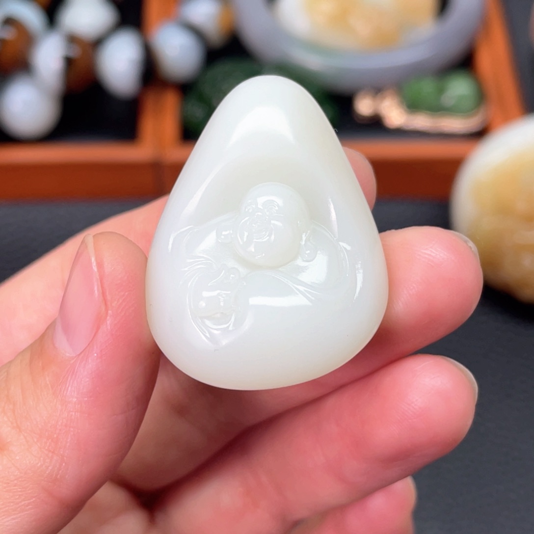 和田玉挂件未镶嵌