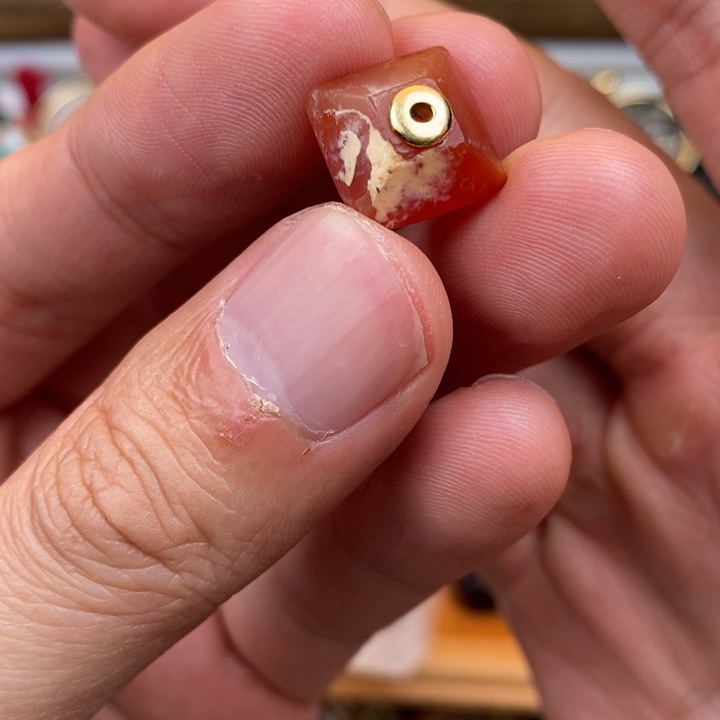 铁***饼玛瑙/玉髓18K金镶嵌55555