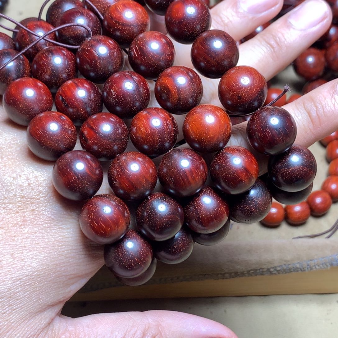 檀香紫檀（小叶紫檀）小叶紫檀1.5（随机发一）