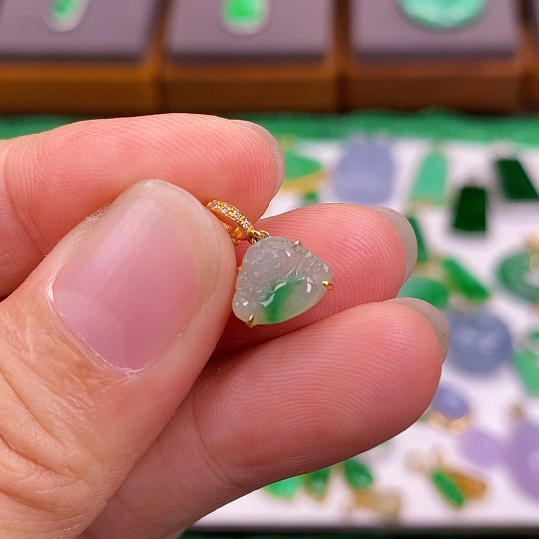 吊坠(不含链)18K金镶嵌翡翠