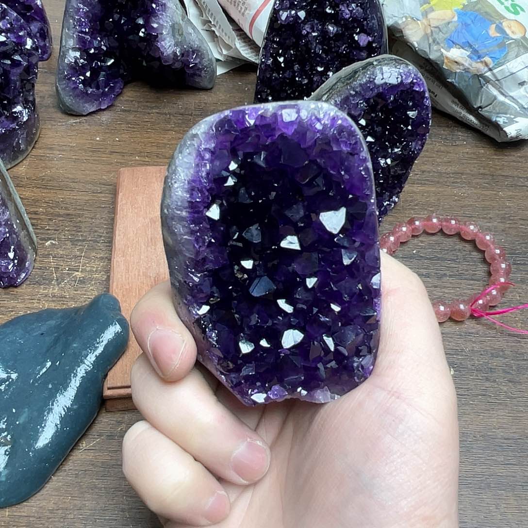 紫晶大型摆件（非配饰）未镶嵌