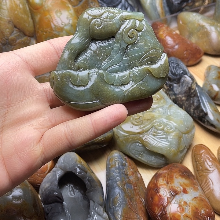 和田玉未镶嵌挂件