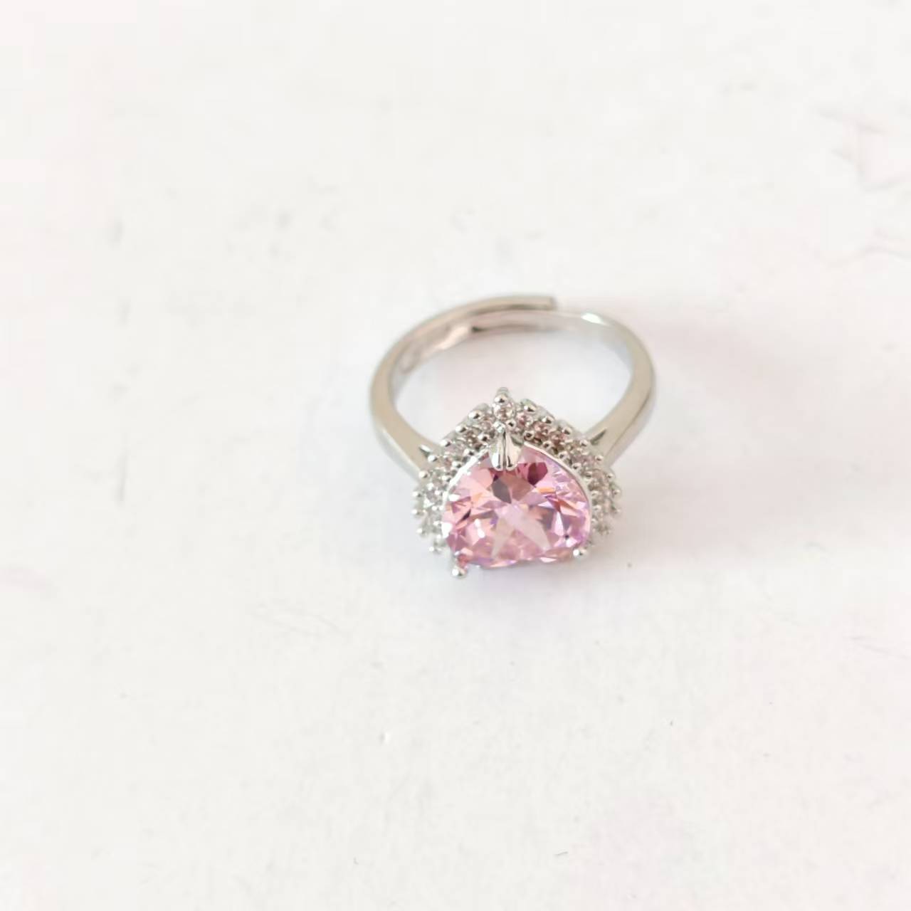 非金属珐琅吊坠  轻奢时尚气质百搭精致精美吊坠ZDM528002