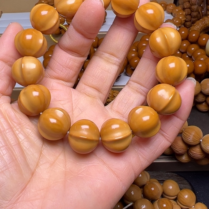 吊坠橄榄核聚宝盆