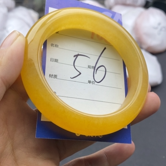 石英质玉未镶嵌手镯