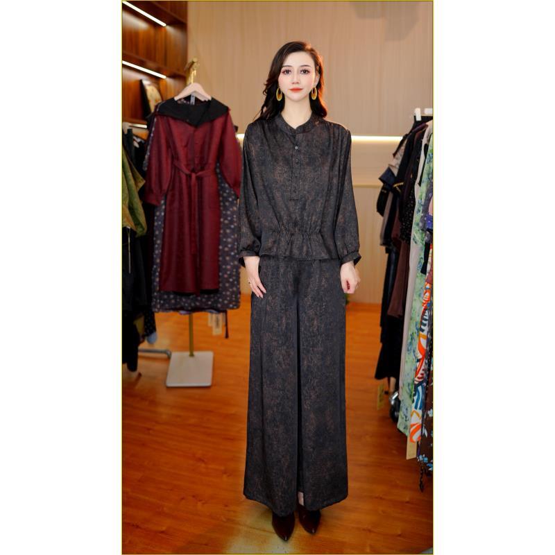 3340-18新款女士套装