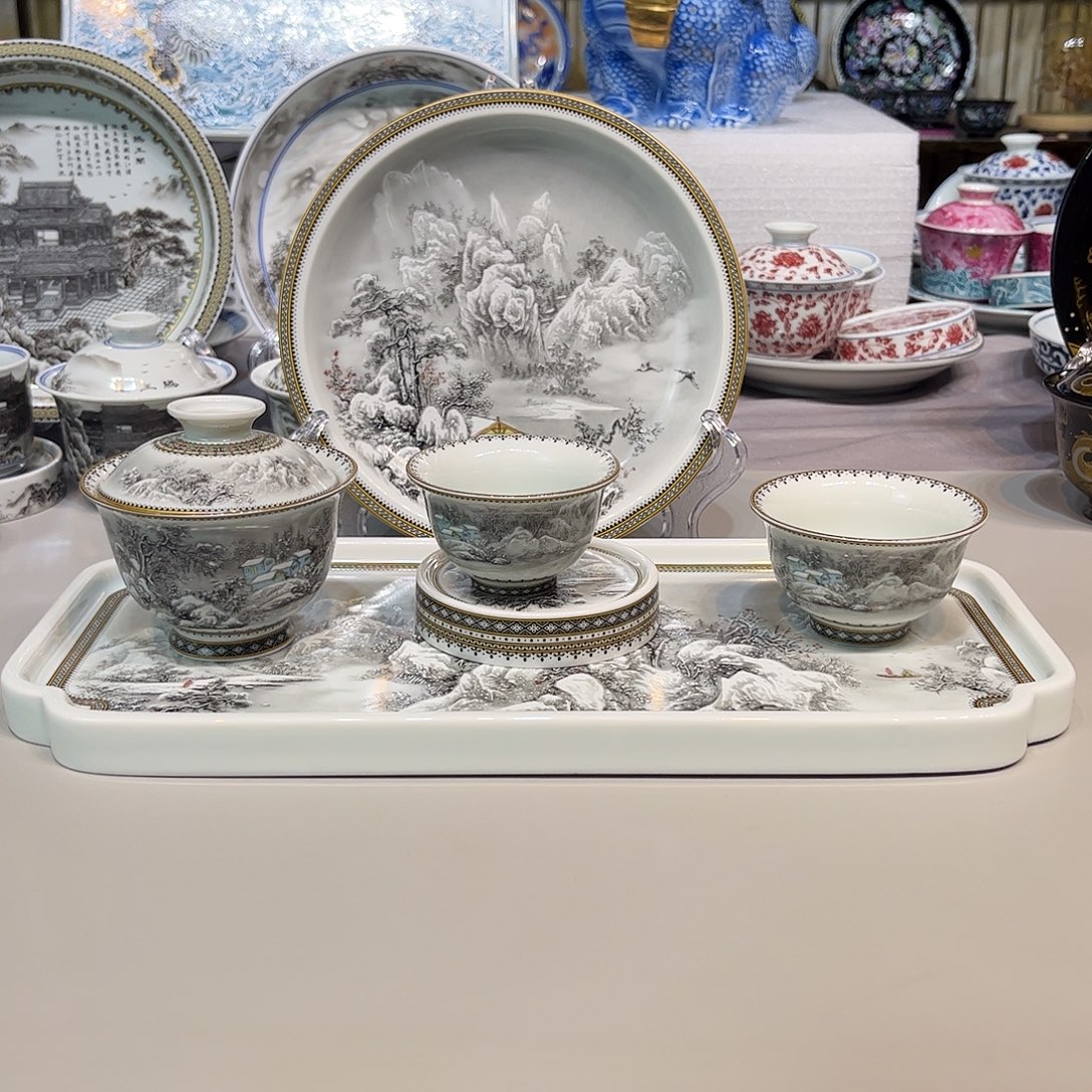 景德镇陶瓷艺术品