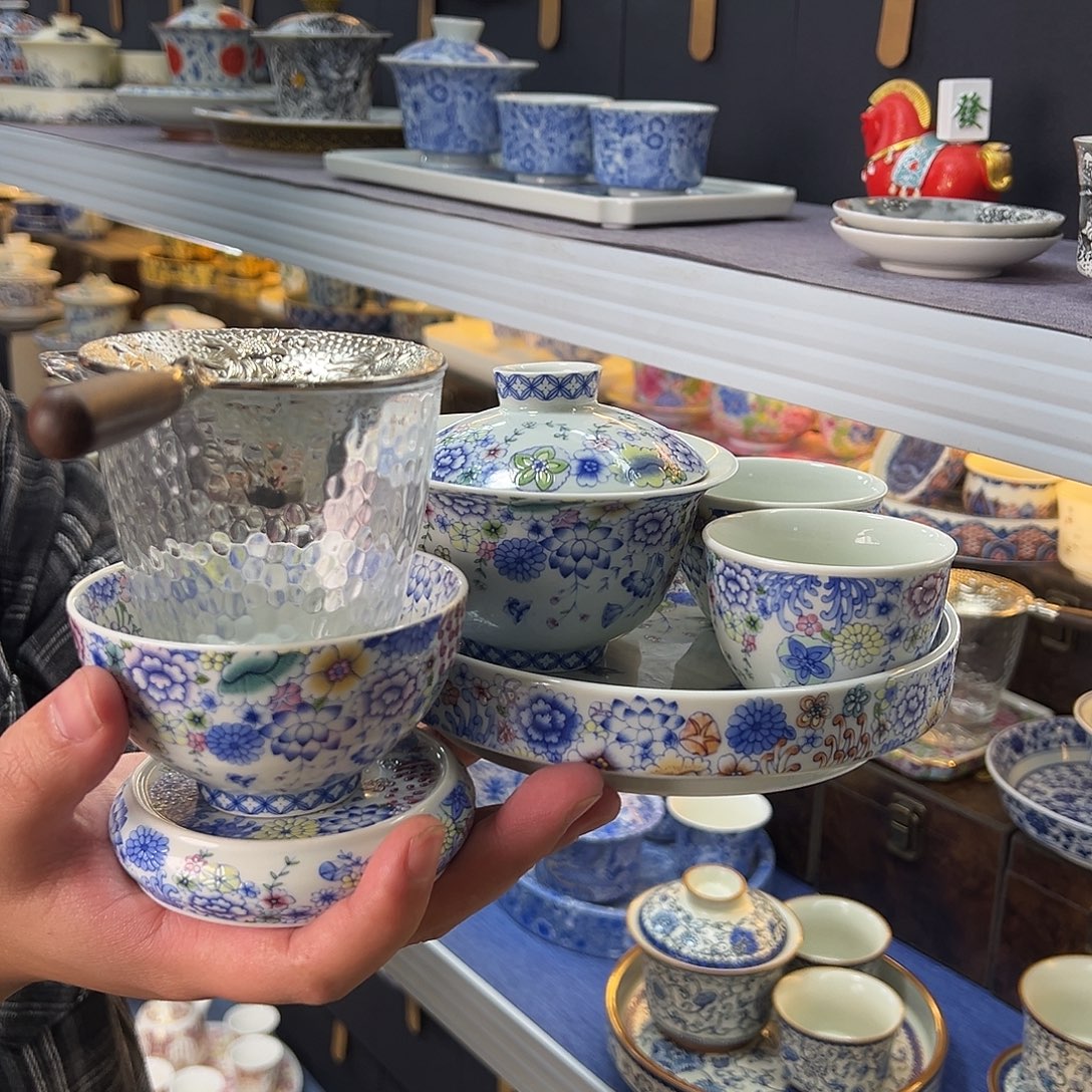 我们的目标是成为一个优秀的人