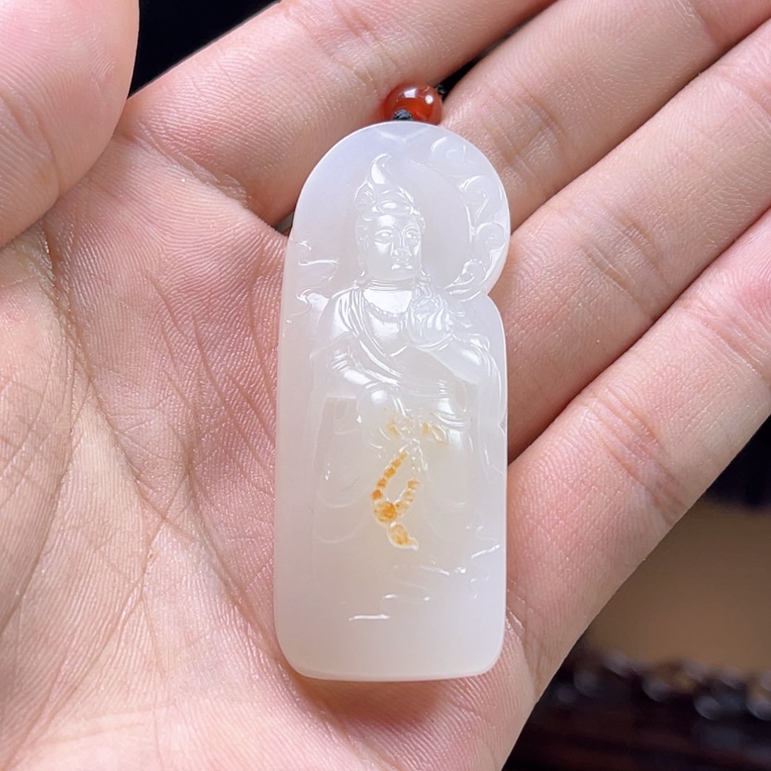 和田玉颈饰未镶嵌