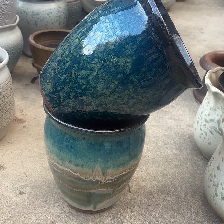 紫砂茶碗两个口径18高度22