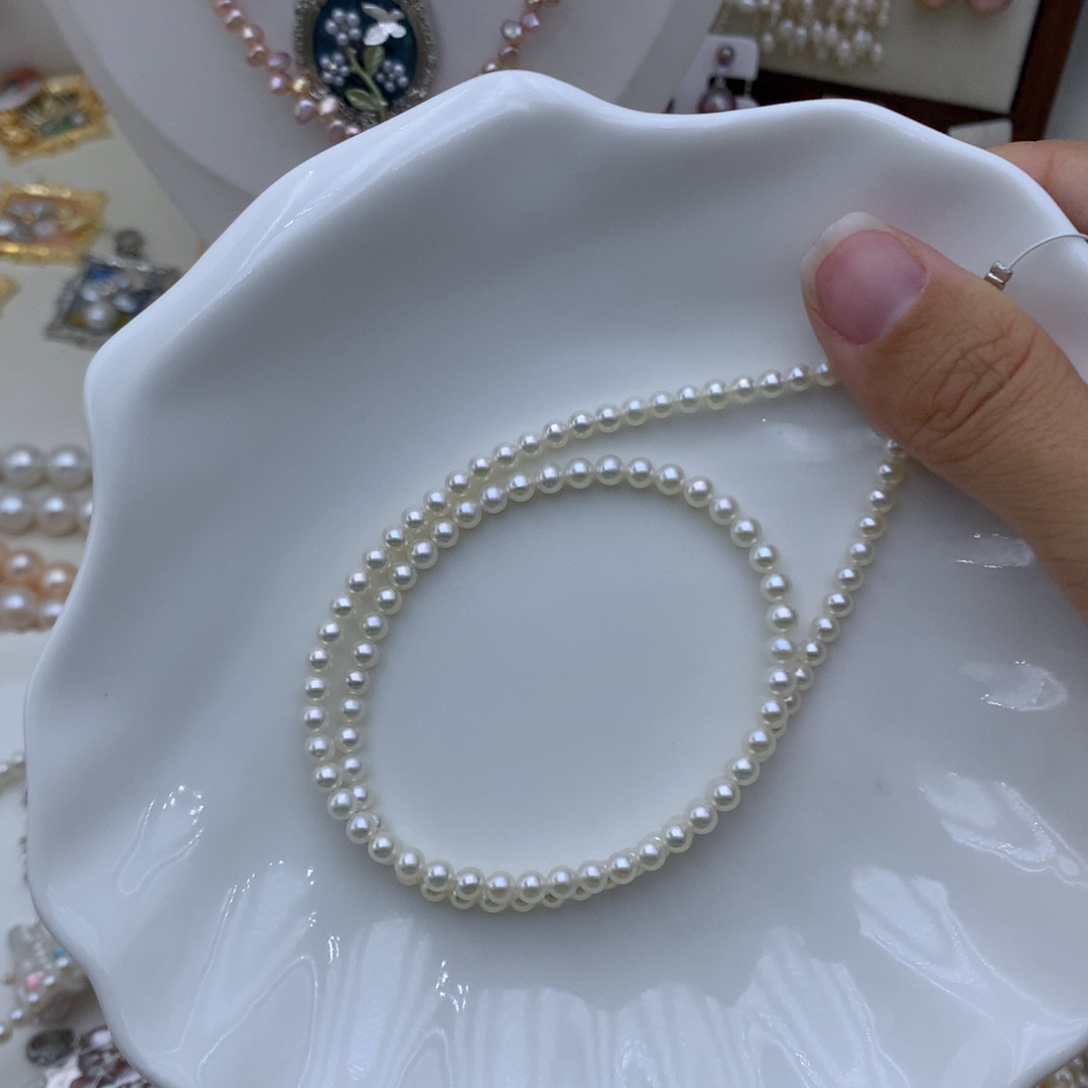 淡水珍珠颈饰合金