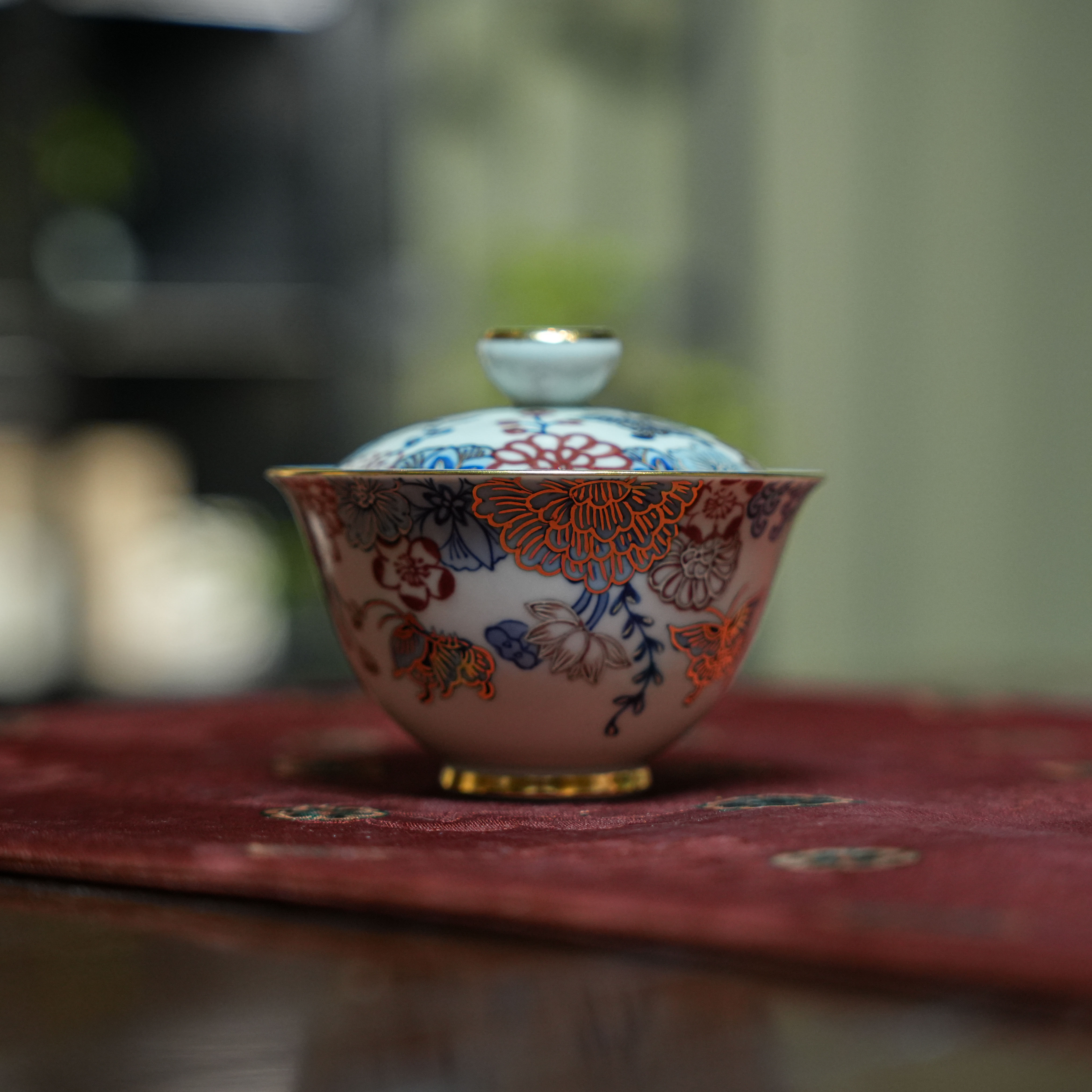 【好物】雨溪山房- 描金万花蝴蝶盖碗{yx-mj-0001}