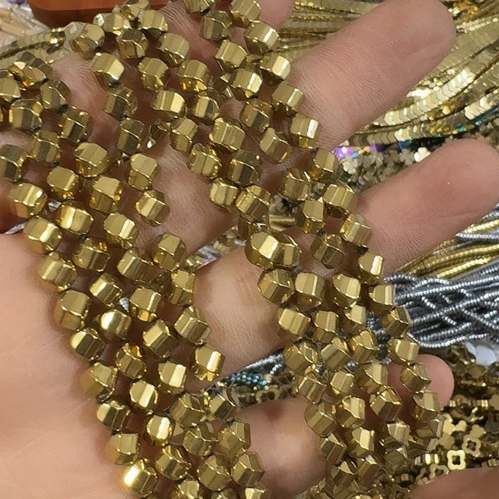 玛瑙/玉髓合金珠宝半成品一条6mm扭扭珠