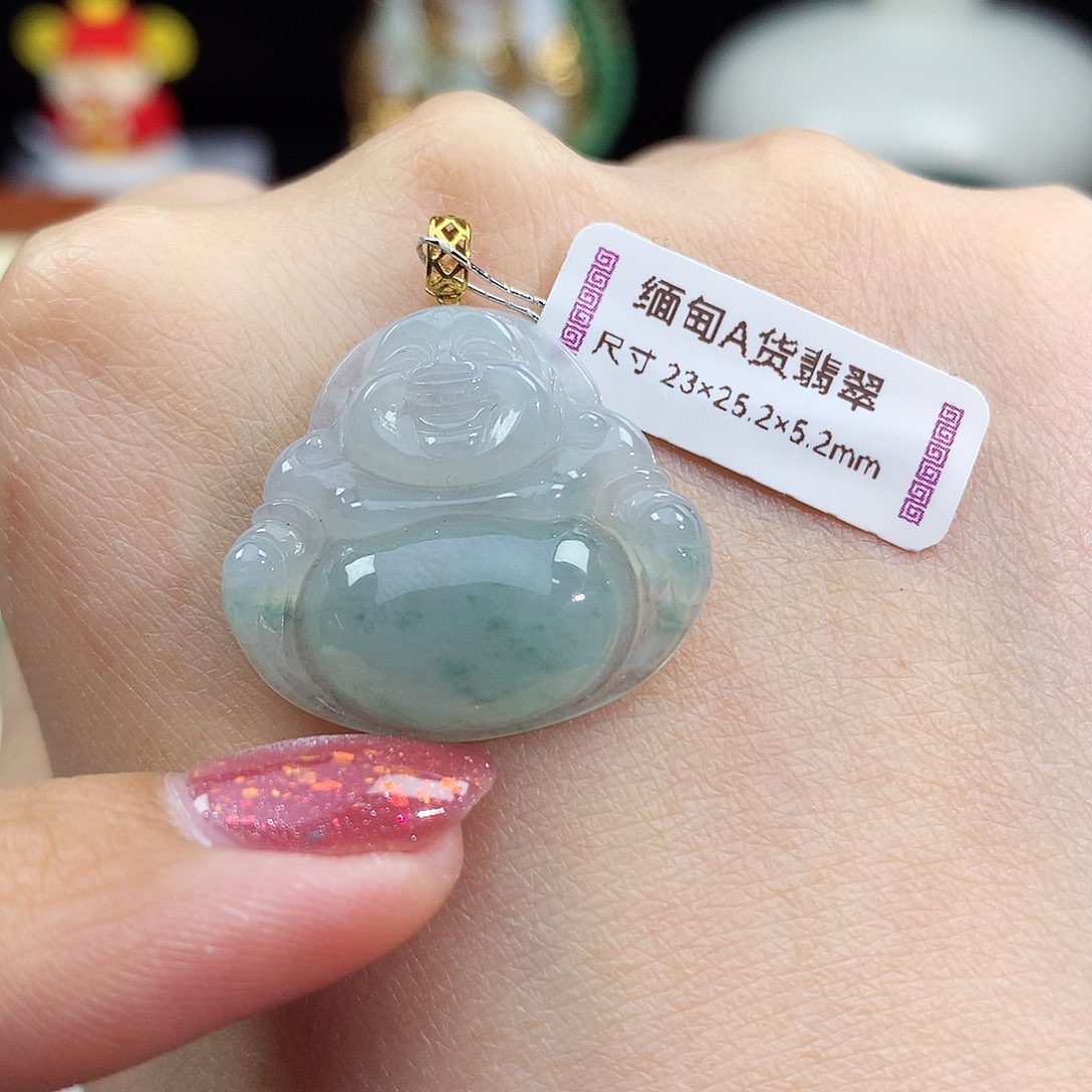 翡翠18K金镶嵌颈饰佛公