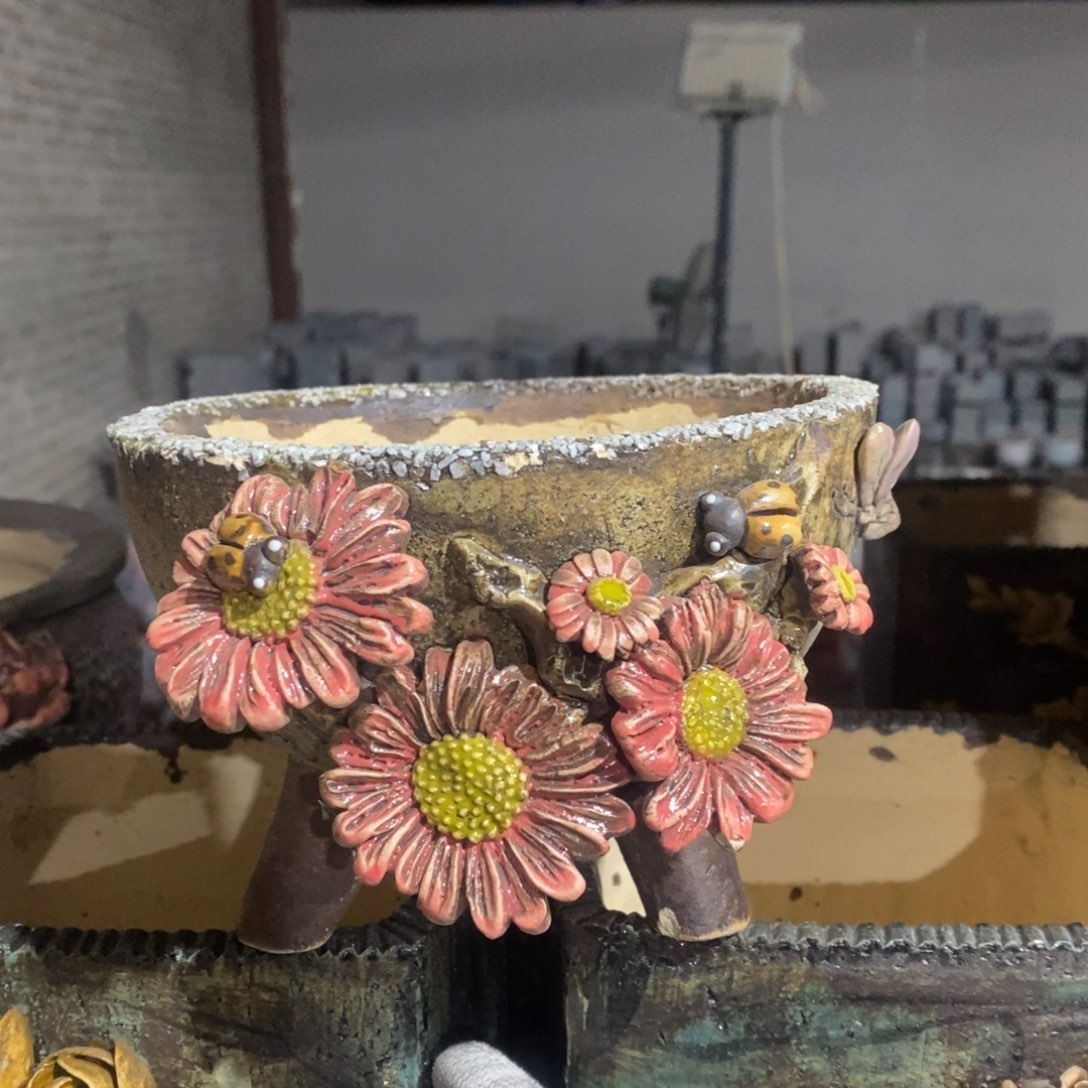 红陶青藤花器多肉花盆