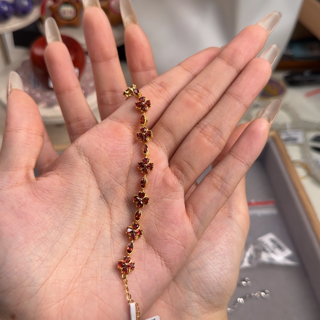 银S925镶嵌石榴石手链小花