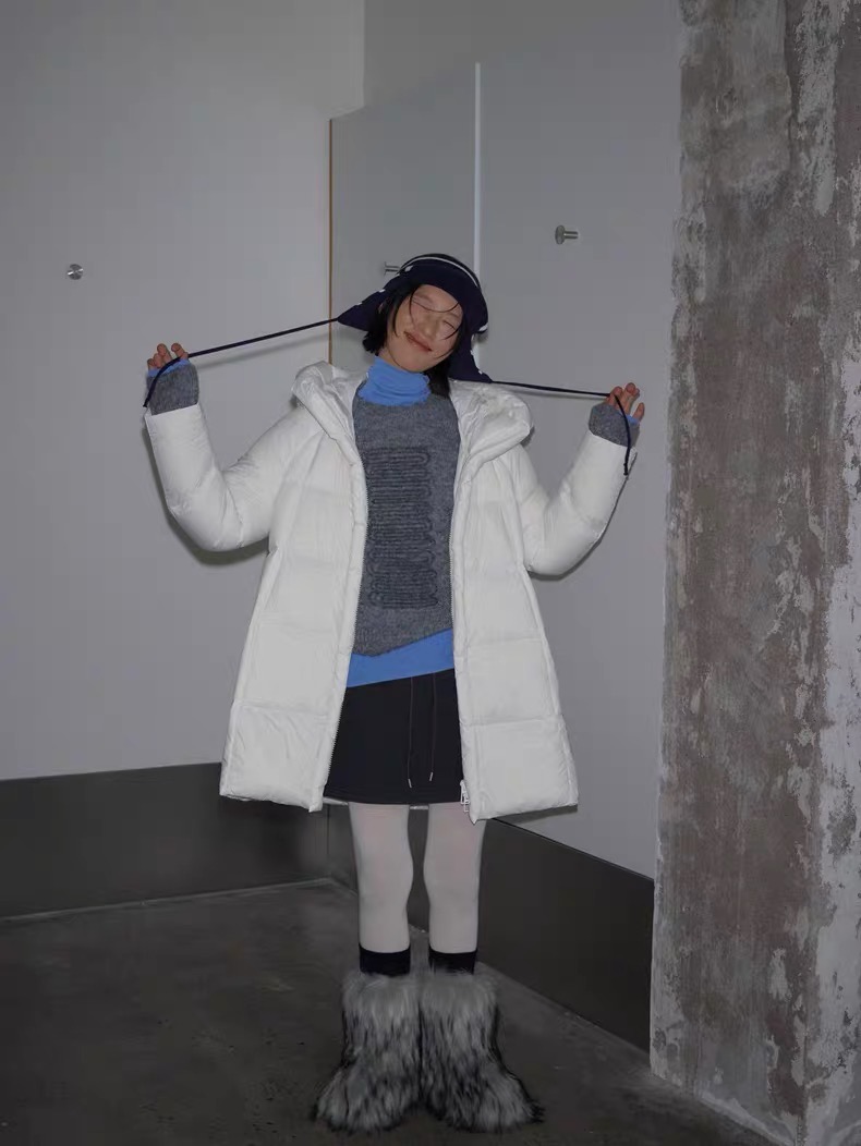 鑫燃KIKI 90绒时尚通勤风中长款一手长羽绒服  8022  OBQ