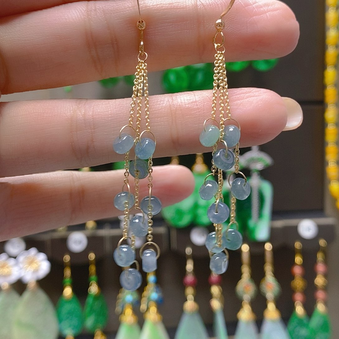 未镶嵌翡翠耳饰翡翠