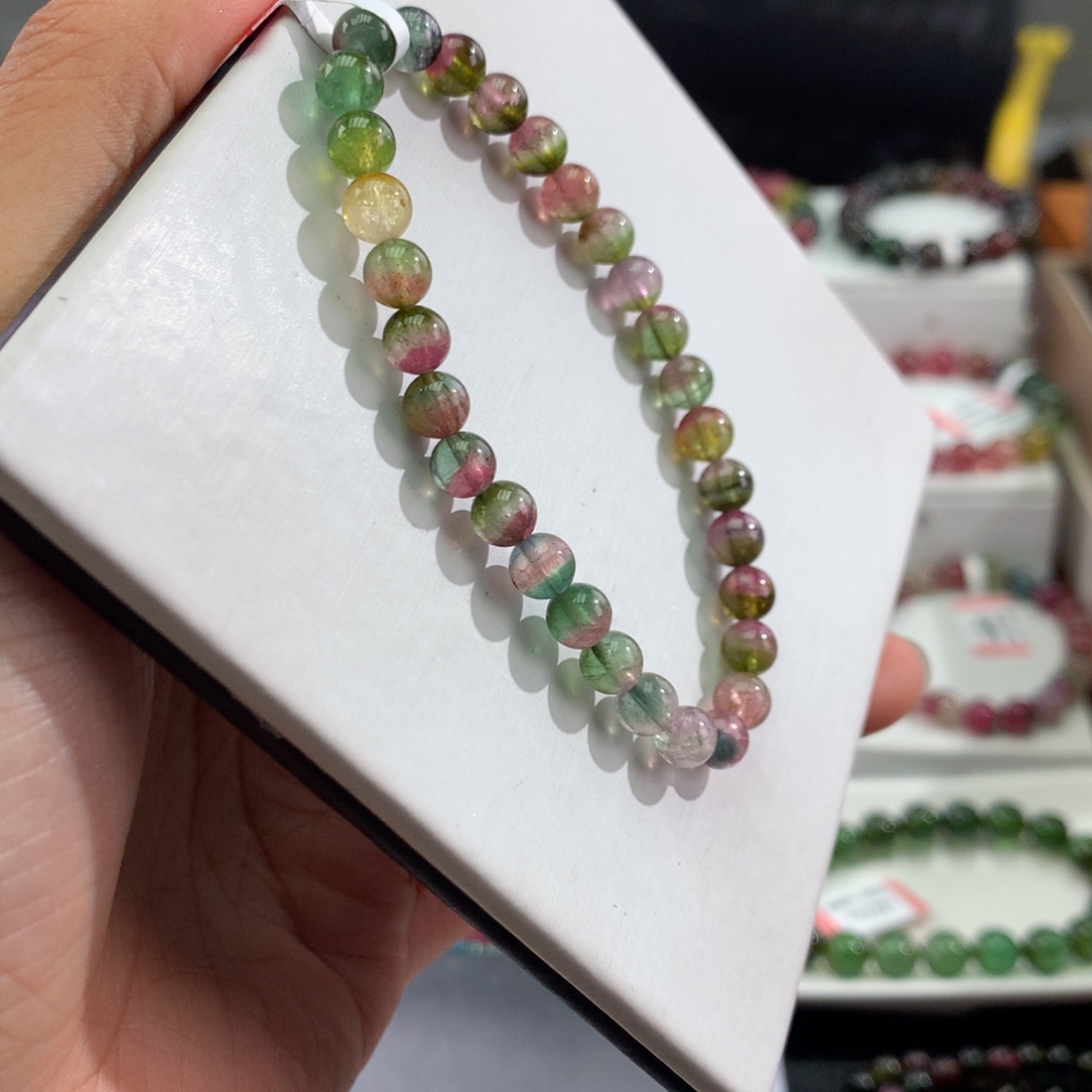碧玺手链未镶嵌   6mm。   