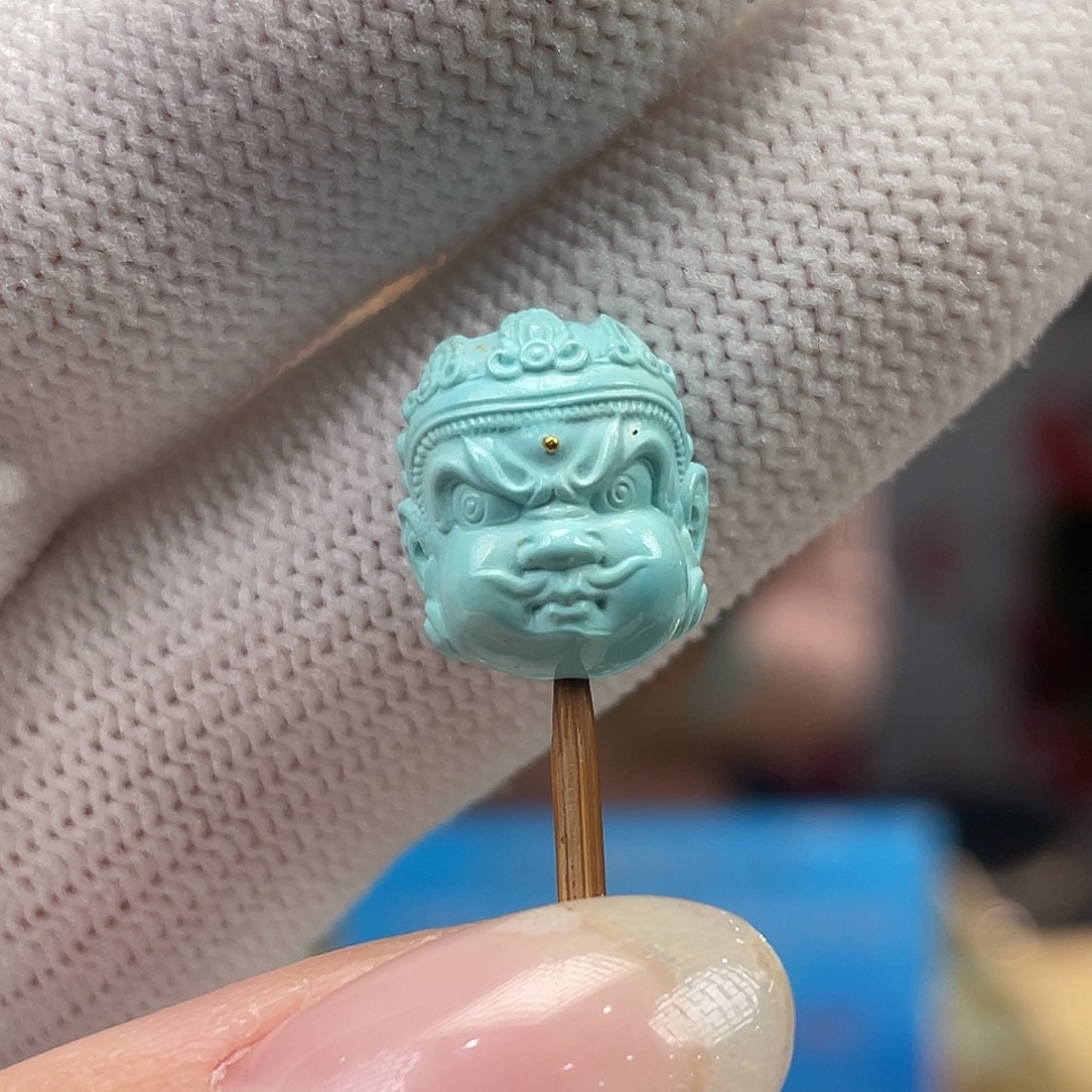 绿松石未镶嵌挂件