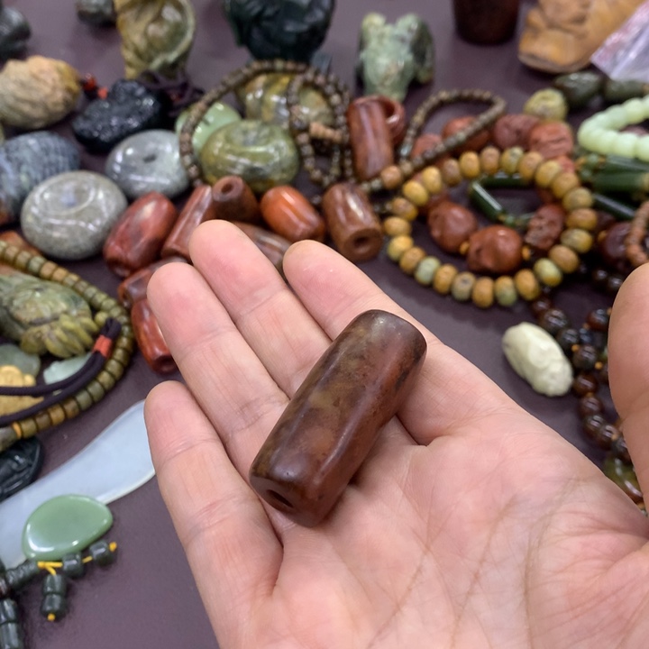 岫岩河磨玉（透闪石质玉）手链未镶嵌贼**啦