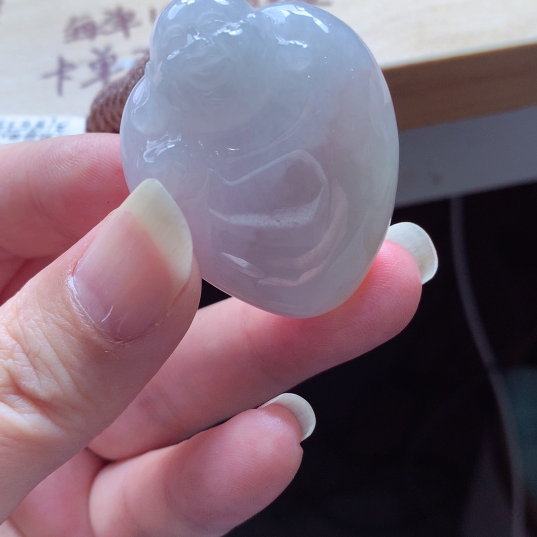 翡翠颈饰未镶嵌吊坠