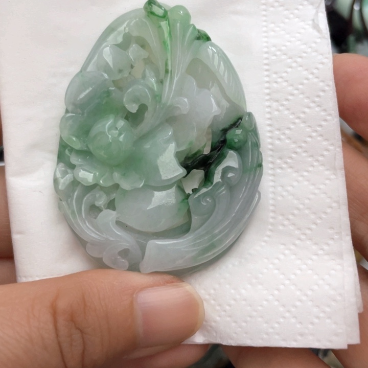 【闪购商品】翡翠颈饰未镶嵌天然翡翠