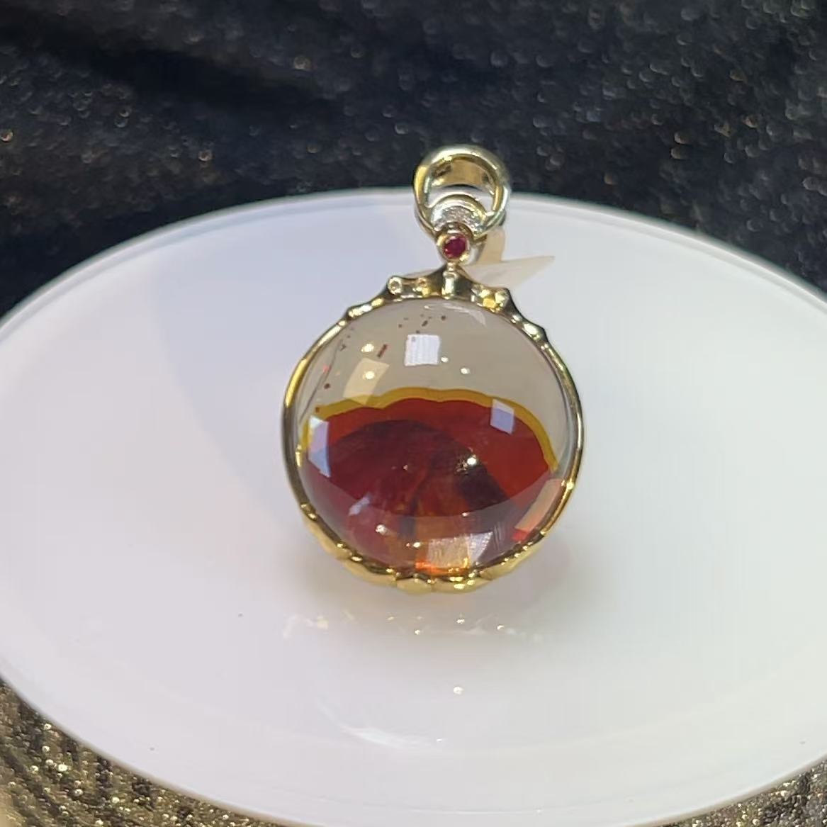 天然 18k锦鲤胶花吊坠