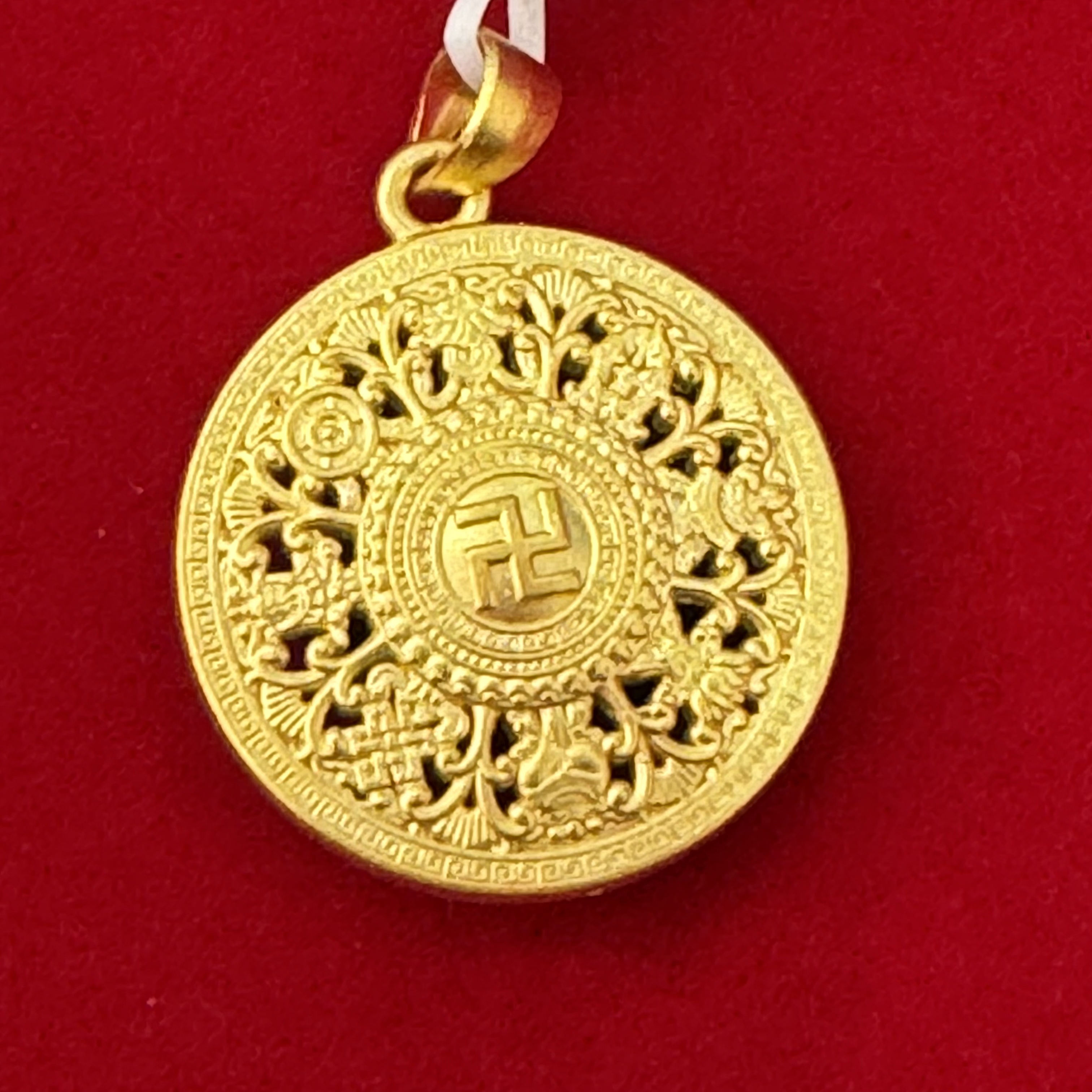 【陈晨专享】 足金999饰品 八宝罗盘吊坠 6.82 GP
