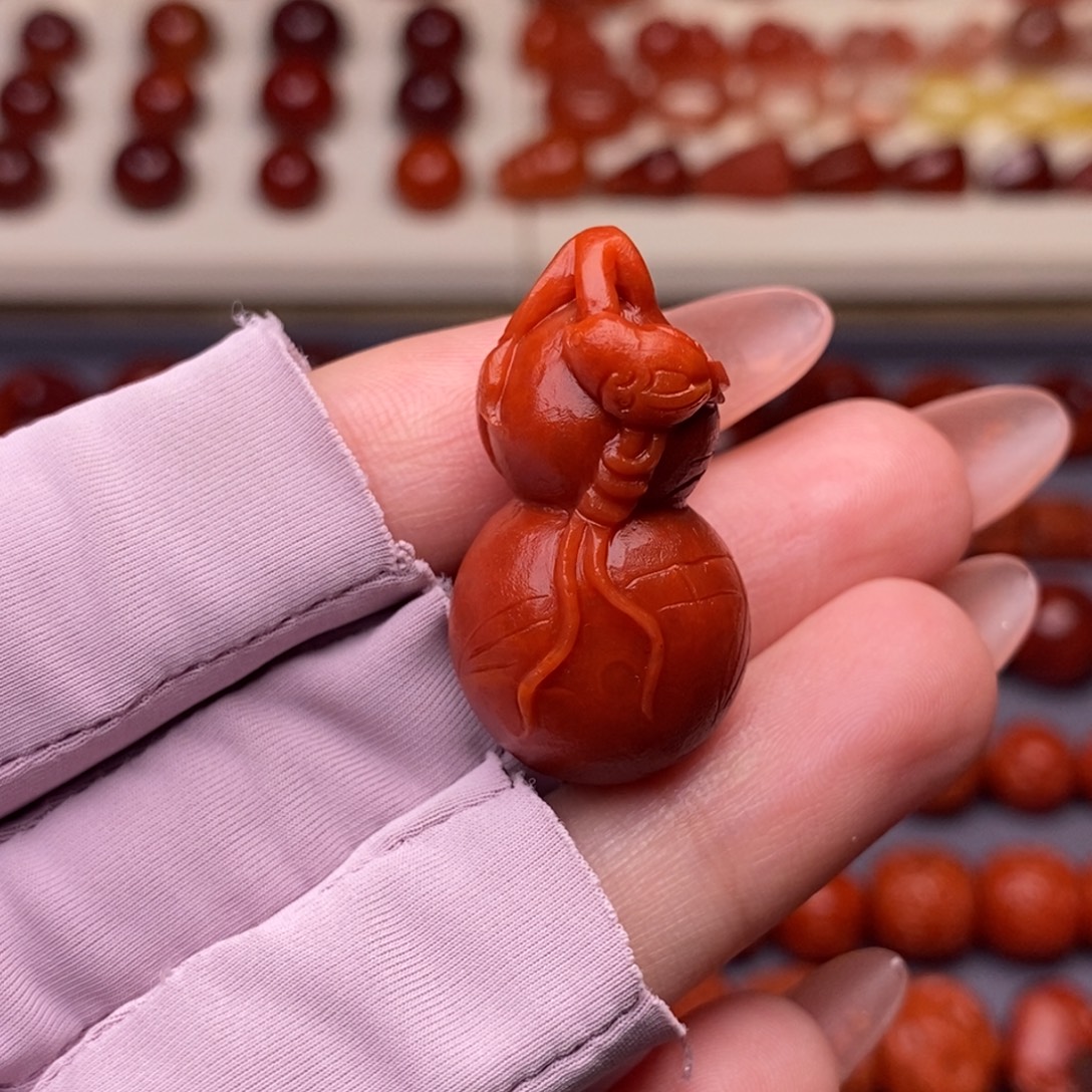 南红玛瑙未镶嵌配饰