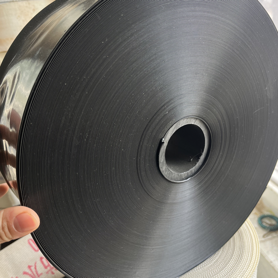 节水灌溉塑料软管喷带滴管农业浇地自喷水管