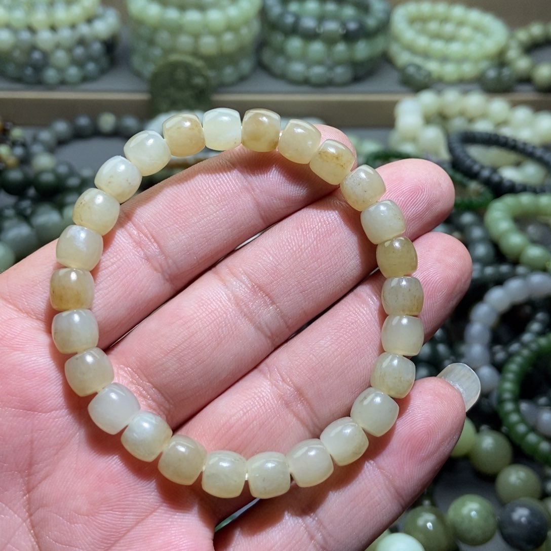 和田玉手链未镶嵌