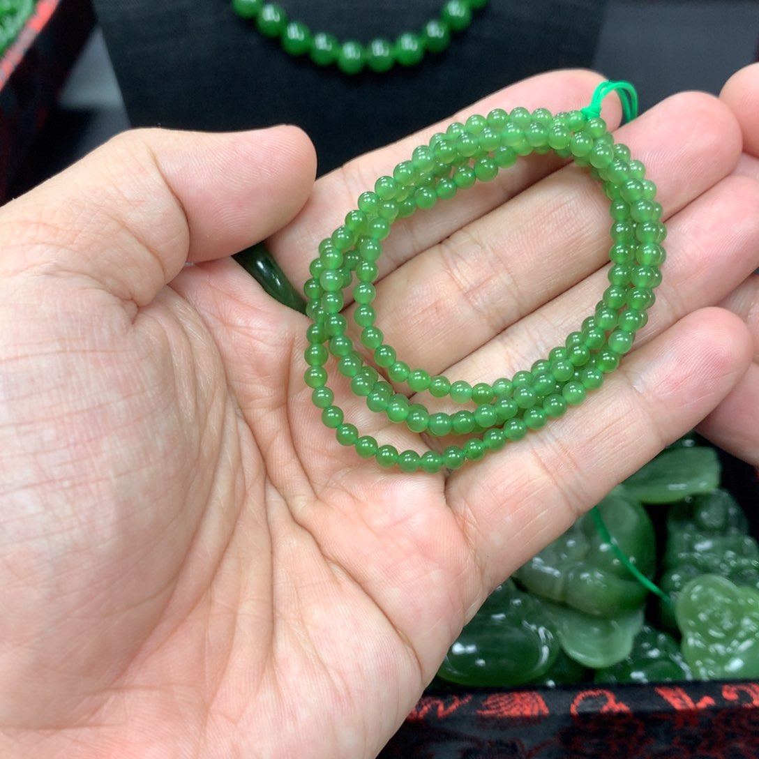 【闪购商品】和田玉（碧玉）未镶嵌颈饰卡3.5