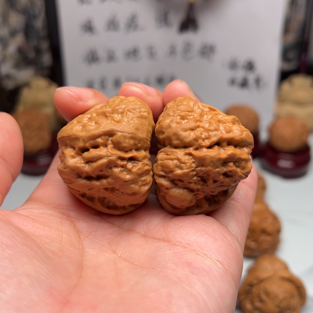 文玩核桃吊坠蛤蟆头40