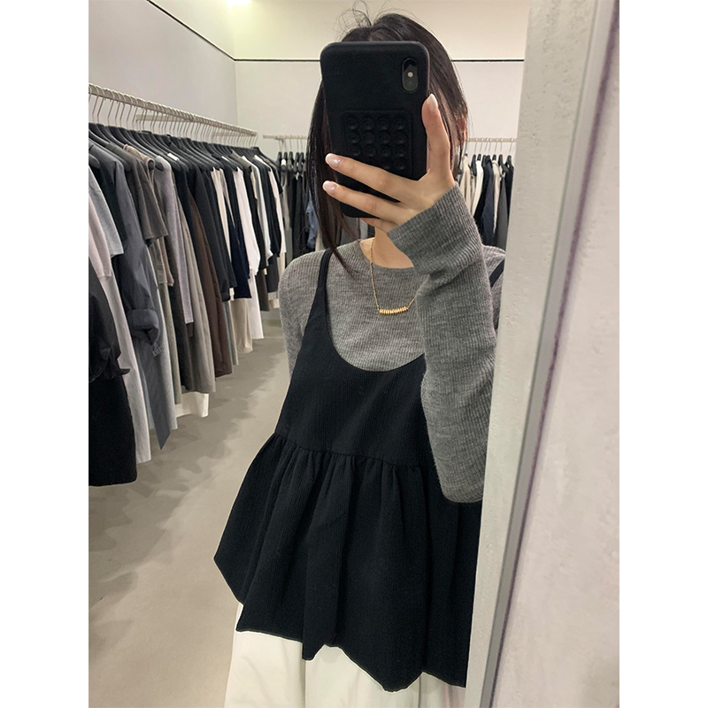 【现货】韩系简单大方高级感穿搭小个子黑色吊带灰色针织衫套装女秋