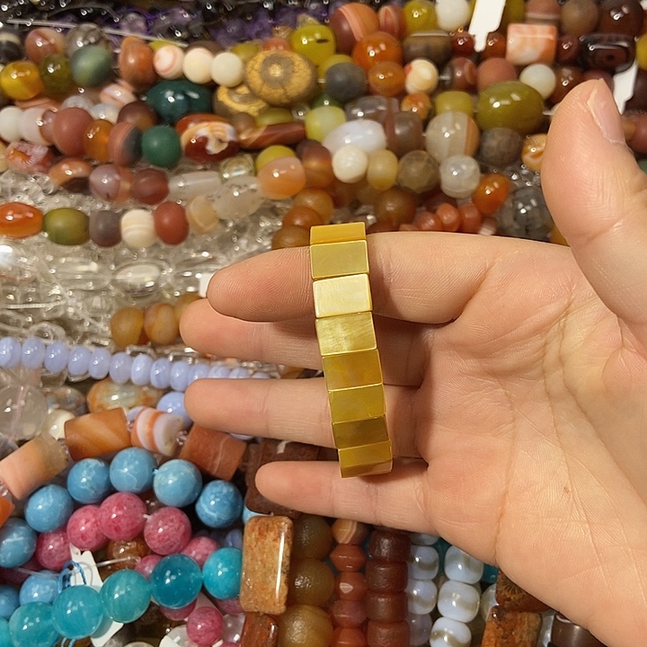 玛瑙/玉髓散珠黄贝壳手牌