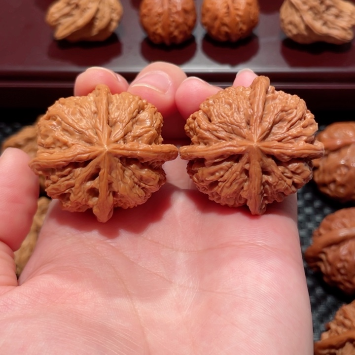 把件文玩核桃四棱