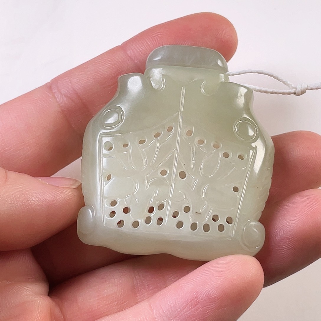 和田玉（糖玉）颈饰未镶嵌