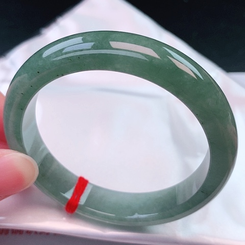 翡翠手镯未镶嵌18号