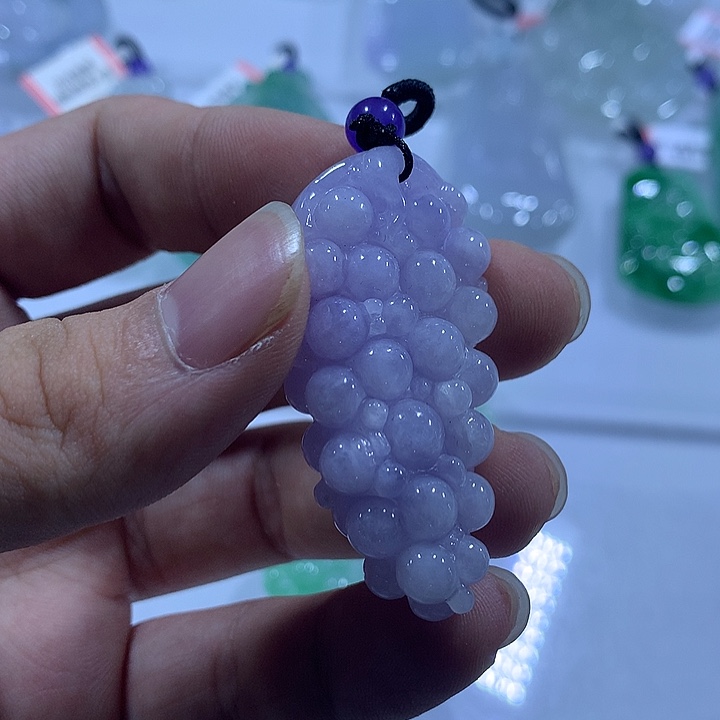 翡翠未镶嵌颈饰天然翡翠A货吊坠