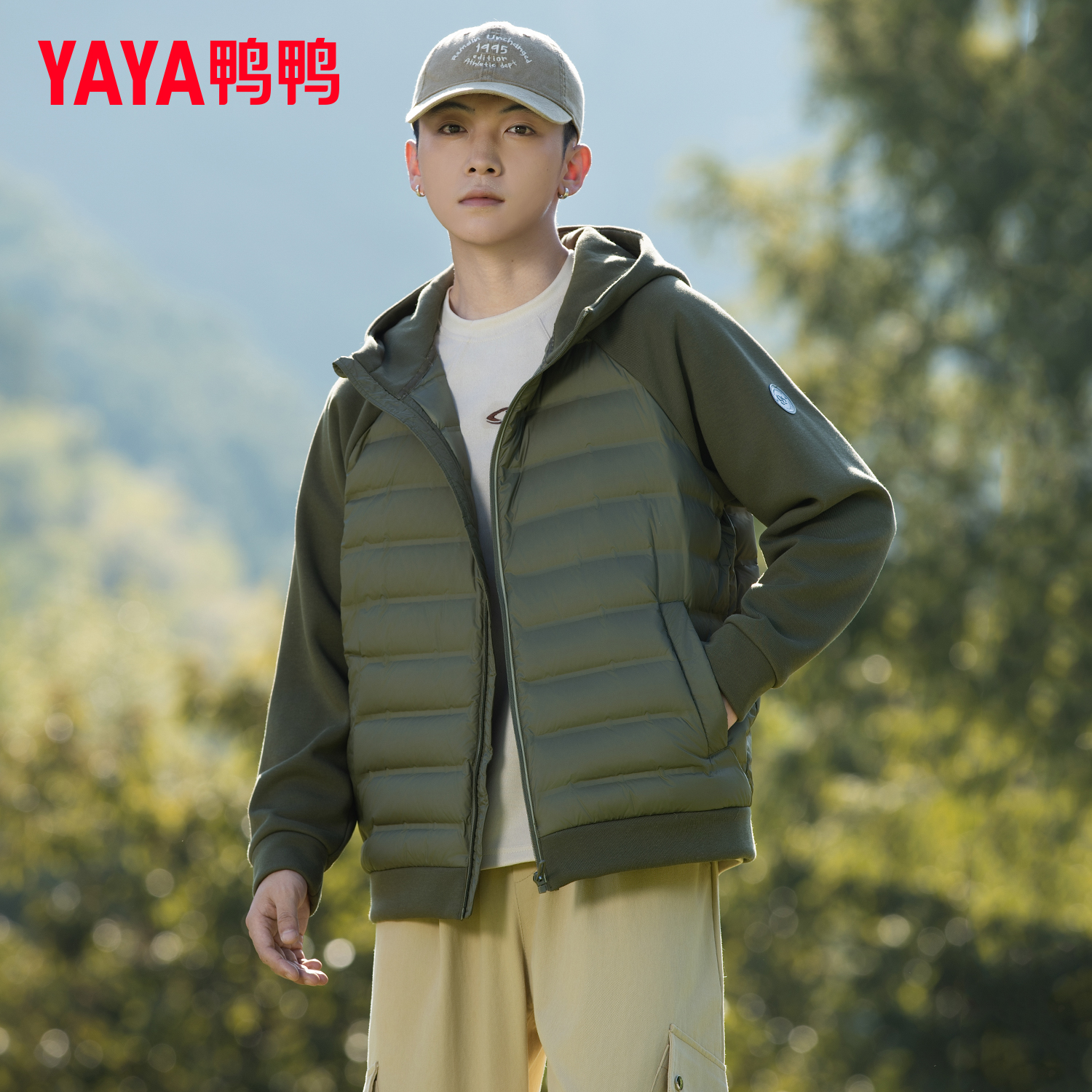 YAYA/鸭鸭轻薄羽绒服男25新款户外运动连帽时尚针织拼接保暖外套