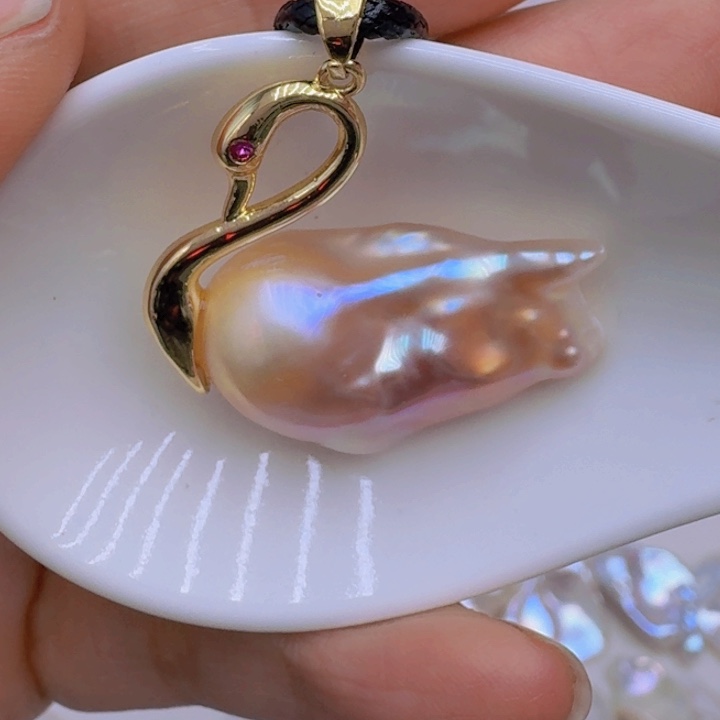 颈饰淡水珍珠未镶嵌