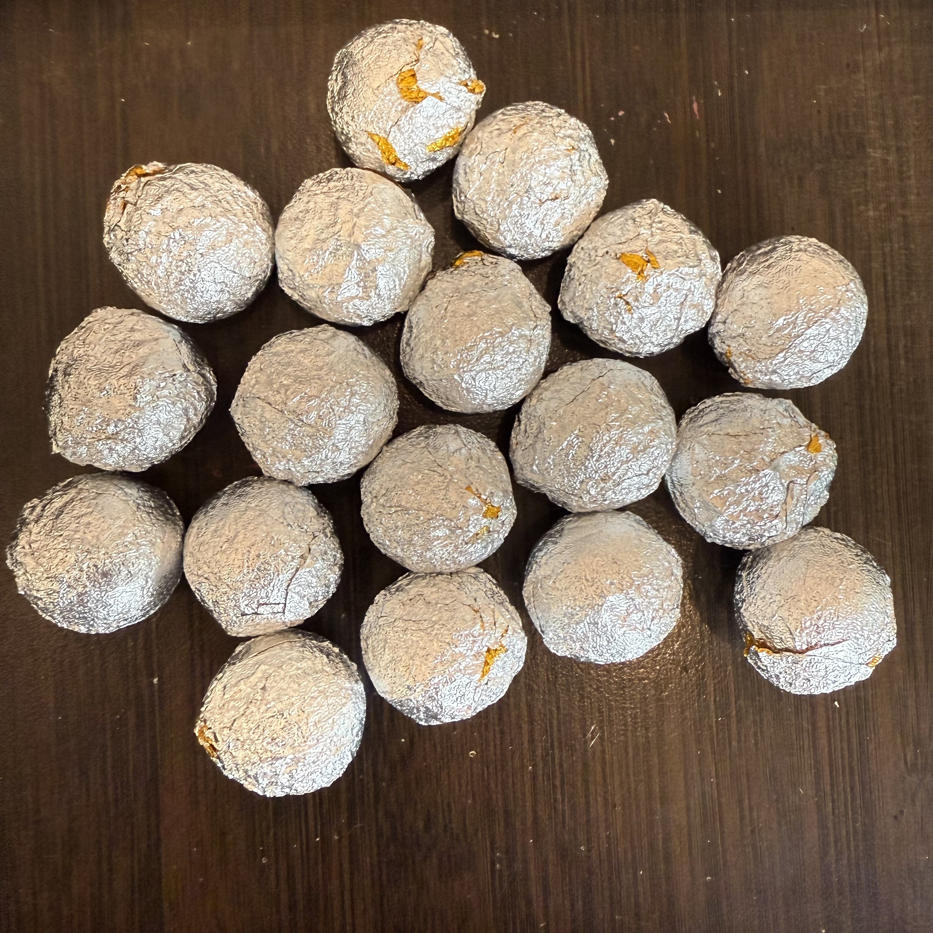 雨腾妹夫外D 静X“X道 X身 修N”龙珠300g/袋 熟茶