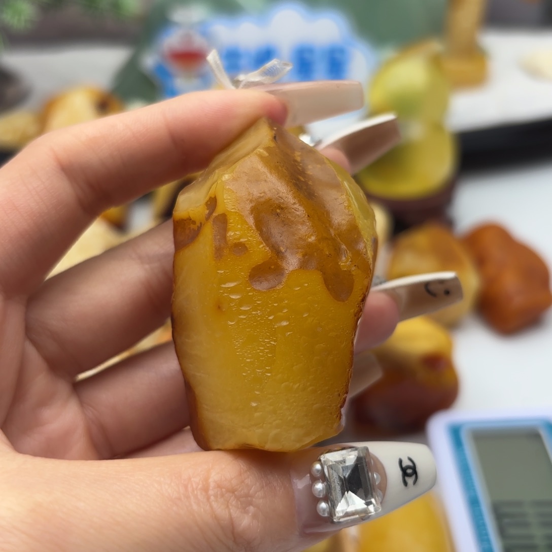 定制琥珀未镶嵌最****杰