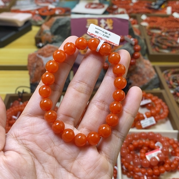 未镶嵌卡9南红玛瑙