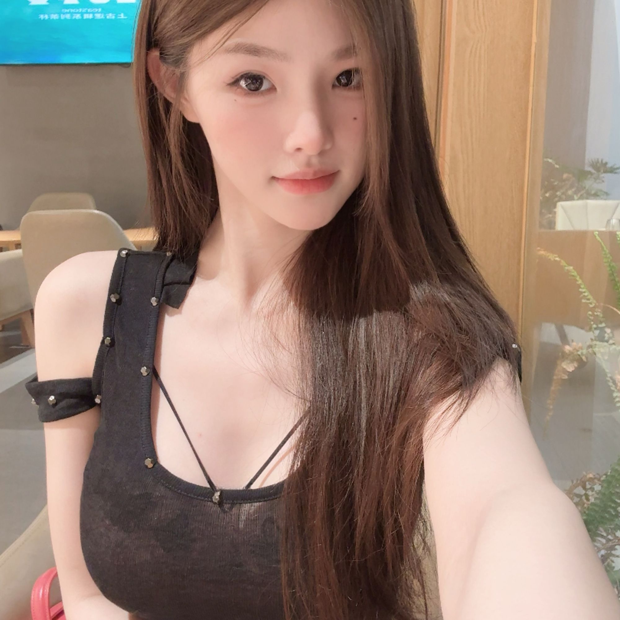 fussyy7.12铆钉微透黑色复古短袖YF114