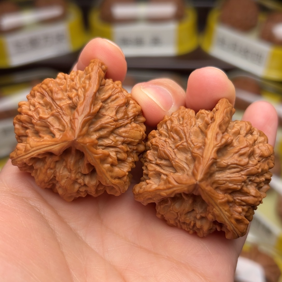 文玩核桃吊坠官帽