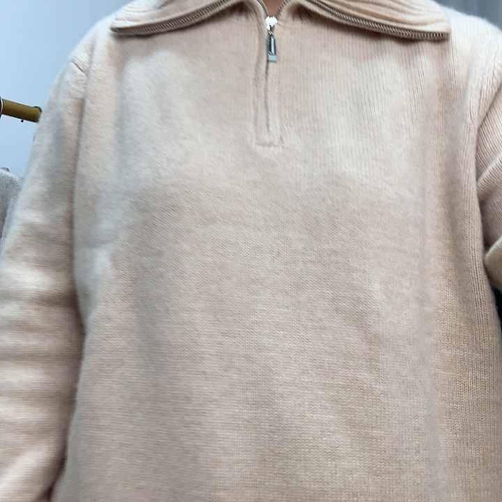 女士羊绒半拉链米色