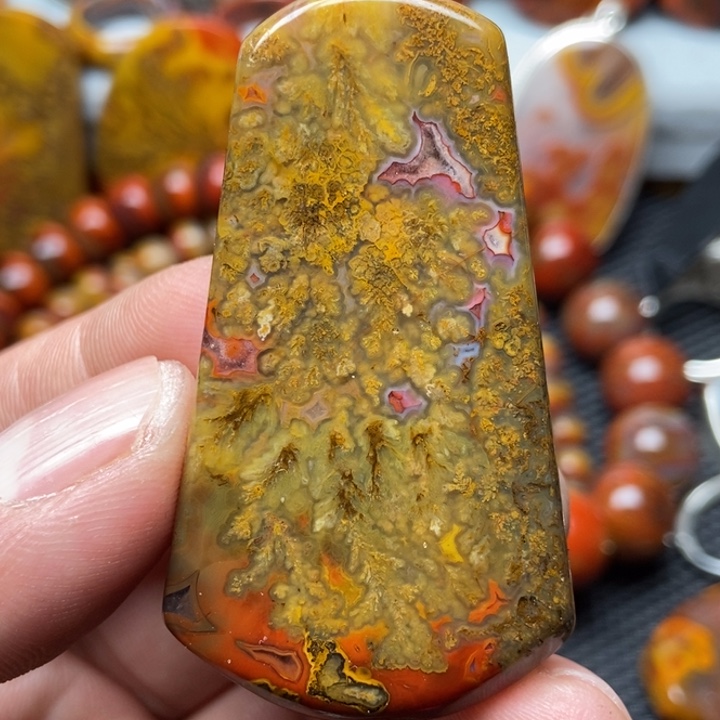 玛瑙/玉髓吊坠未镶嵌